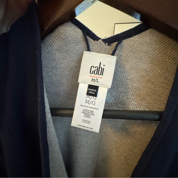 Cabi reversible sweater wrap pinch open cardigan M/L navy blue tan - Picture 7 of 14